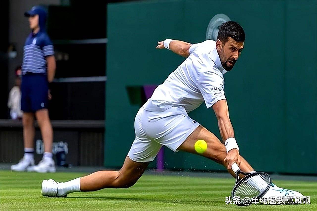 包含世界网球队险胜英国网球队，德约科维奇统治全场的词条