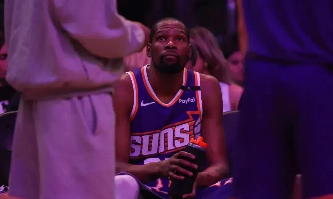 马刺横扫菲律宾男篮，杜兰特高光表现