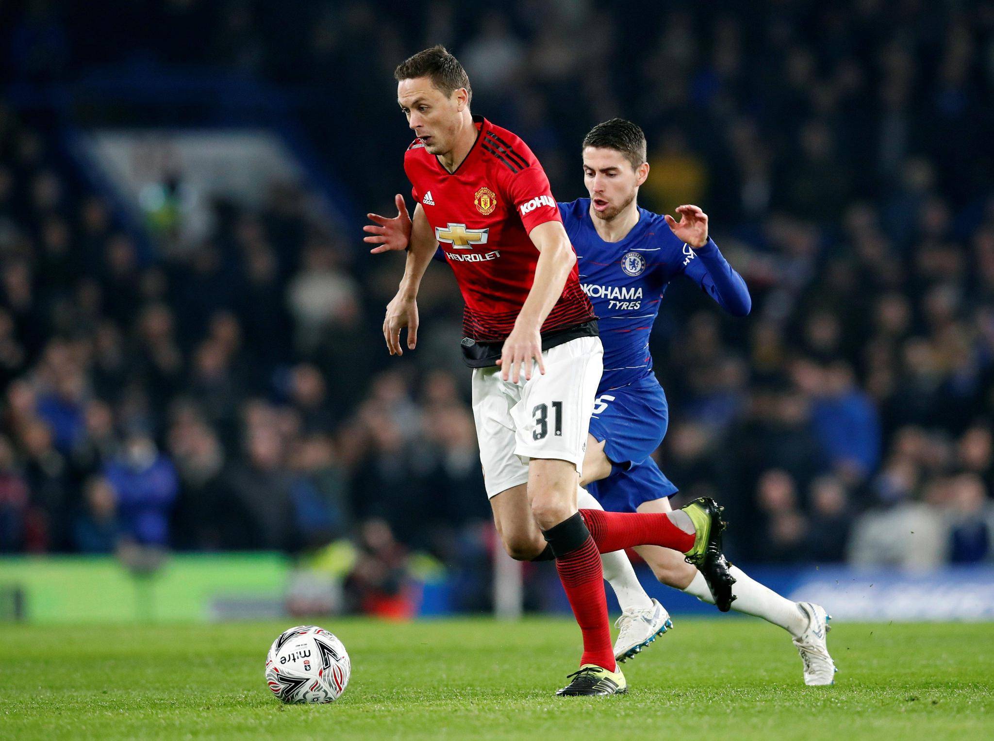 九游体育官方入口-欧塞尔庆祝球员入选国家队，实力得到认可