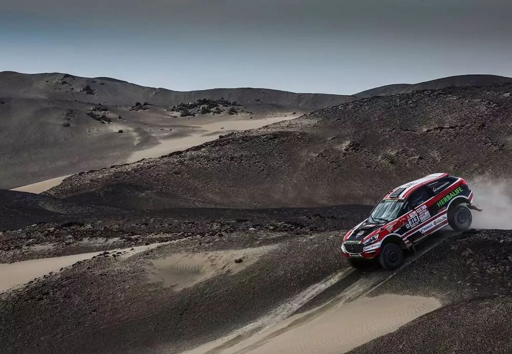 九游娱乐网站-尼日利亚队挣扎困境期待突破的简单介绍