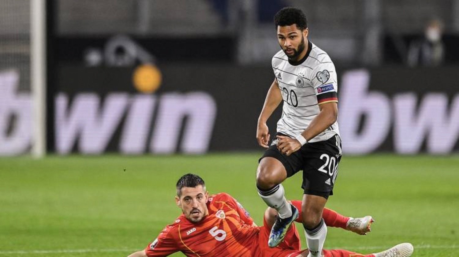 关于欧预赛比利时获胜，继续领先小组的信息