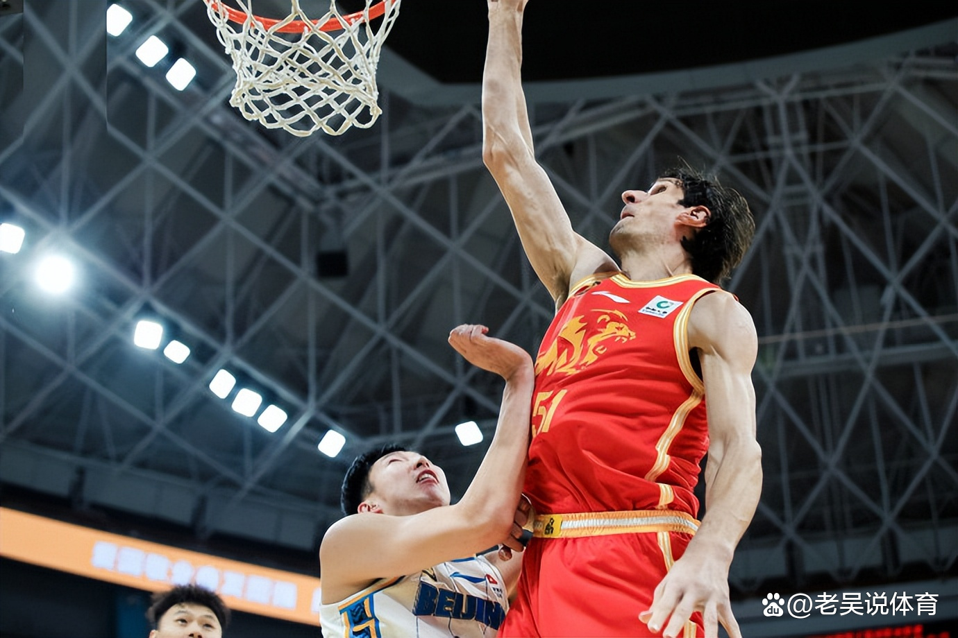 广厦队大胜佛山男篮，继续保持不败记录的简单介绍