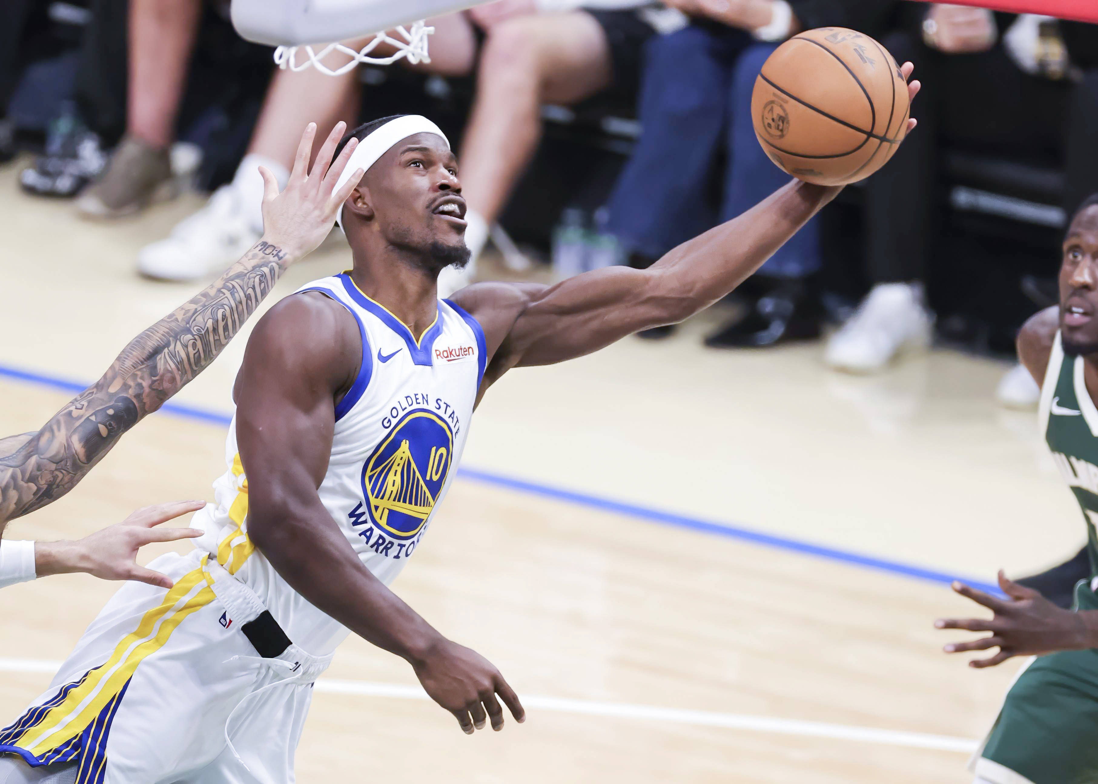 九游体育APP下载-勇士翻盘雄鹿B队，塔图姆高光表现的简单介绍