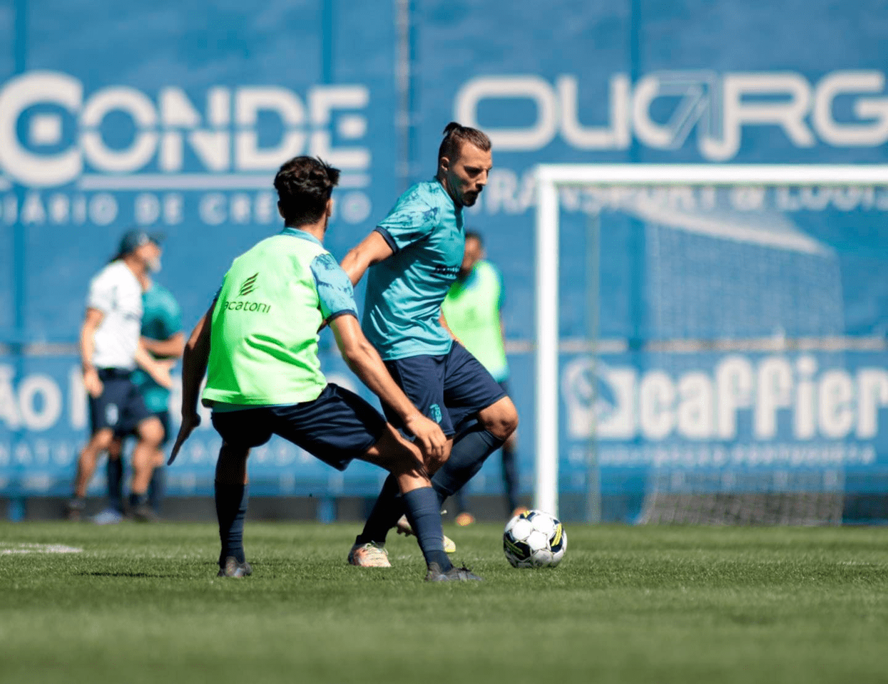 汉堡队新援发挥失常，需要调整状态的简单介绍